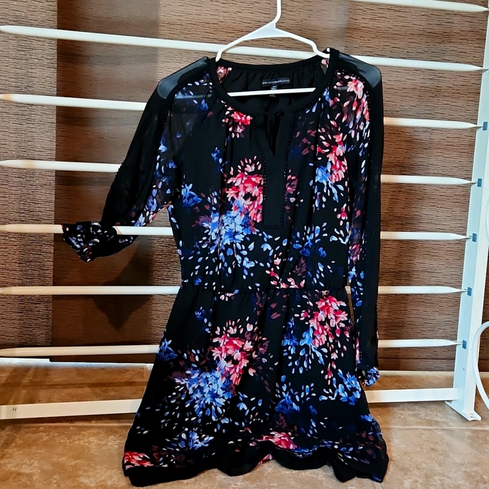 White house black market floral dress